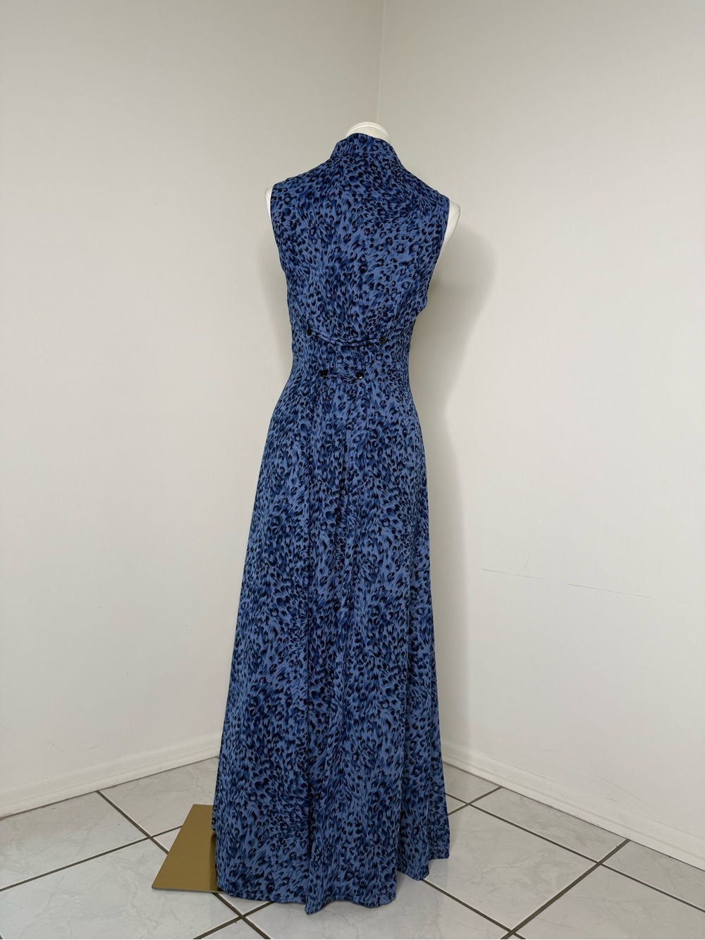 Coldwater Creek Blue Leopard Print Sleeveless Maxi Dress - Picture 8 of 16